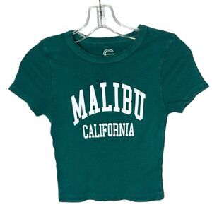 Social Culture Green Malibu California  Cropped T-Shirt. Size Small.
